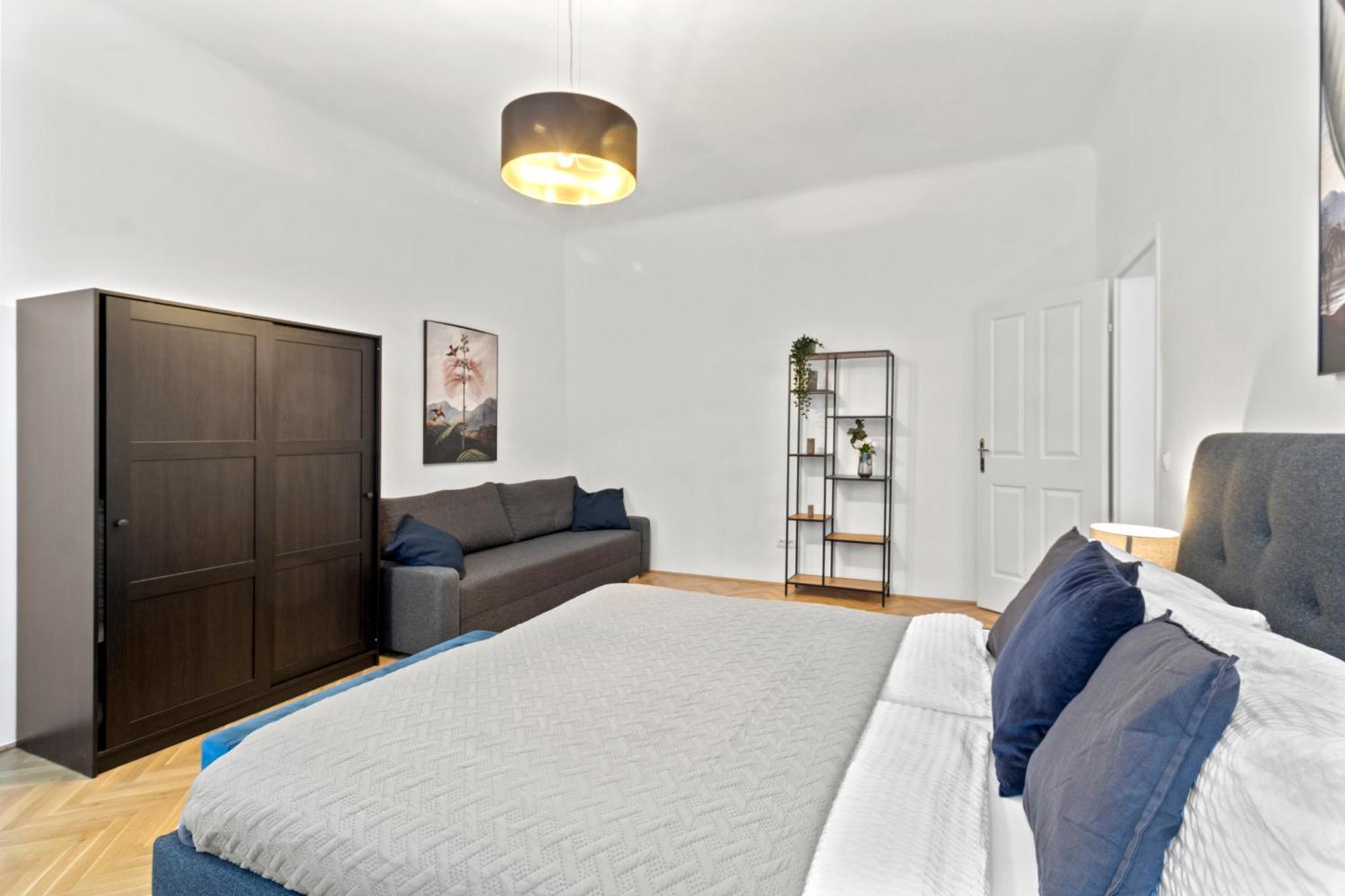 Balcony Apartment, 4 Min To U3 Zipperer Strasse Viena Exterior foto