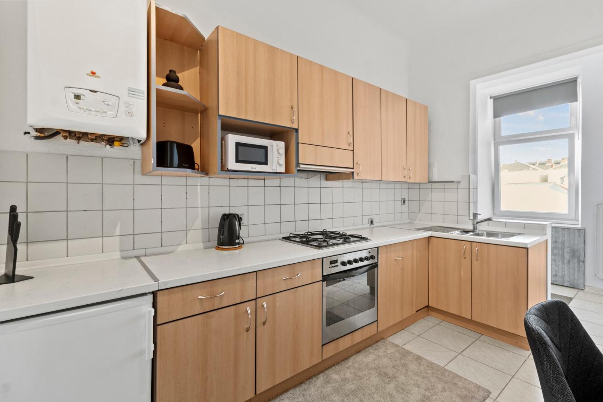 Balcony Apartment, 4 Min To U3 Zipperer Strasse Viena Exterior foto